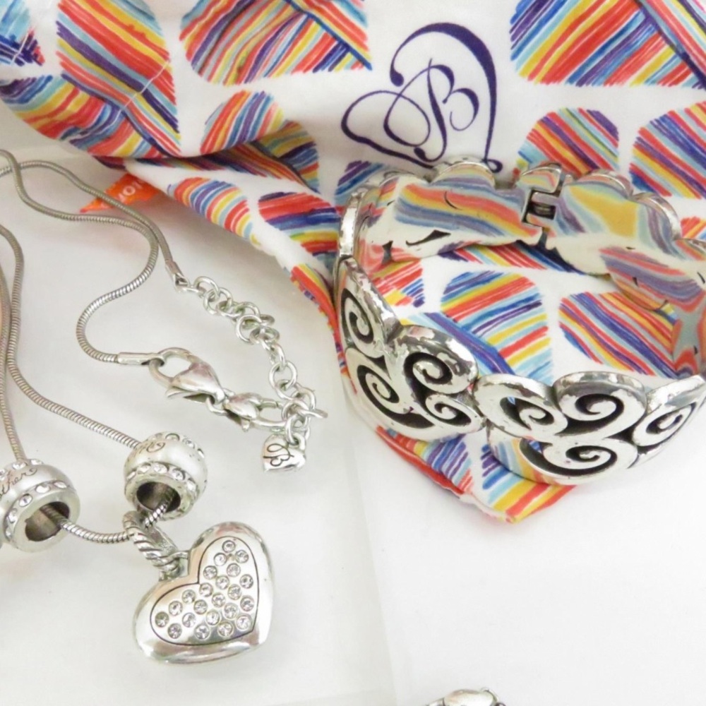 Brighton Silver Charm Bracelet Elegant Chain-Link Design